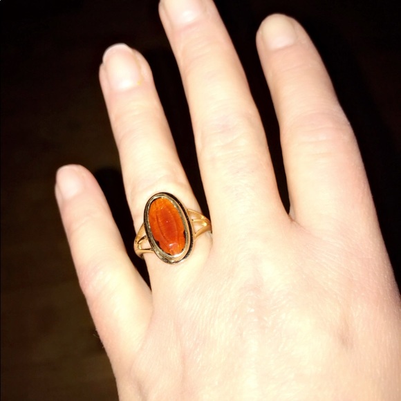 VINTAGE MINT CONDITION SIGNED MARBLED AMBER SARAH - Picture 4 of 5